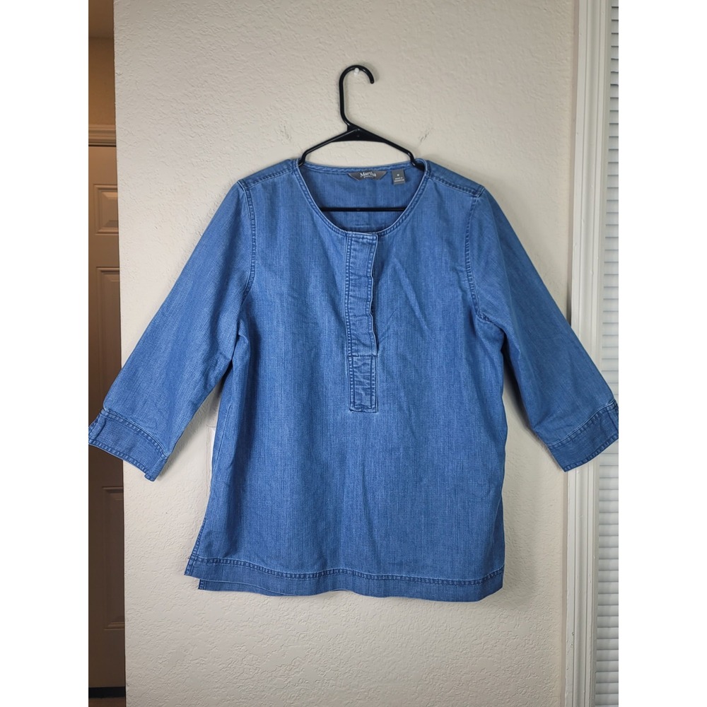 Martha Stewart Denim Tunic Top Women M Chambray Button Placket Minimalist Preppy - Picture 2 of 9